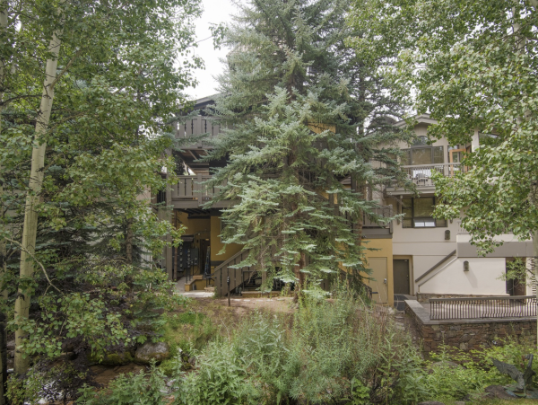Gorgeous 3 Bedroom Condo in Vail Sleeps 10